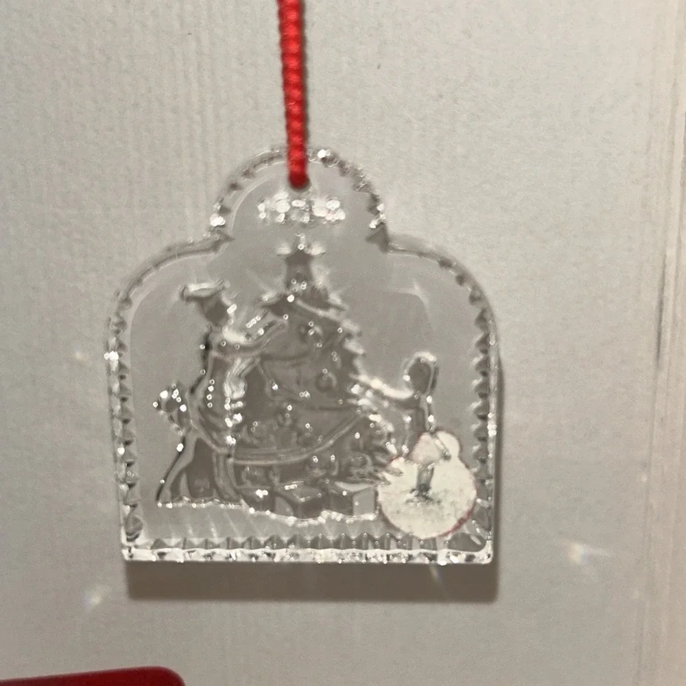 Waterford Crystal 1998 Joys of Winter Trimming‎ the Tree Ornament 1st Edition